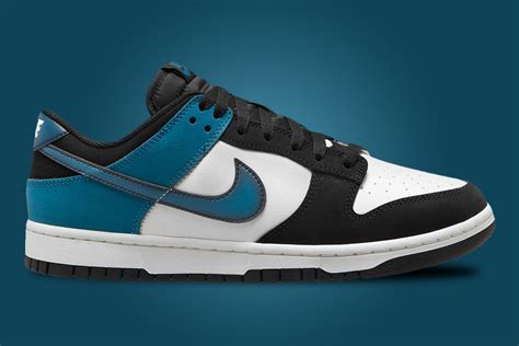 slam dunk nike|nike dunks blue and black.